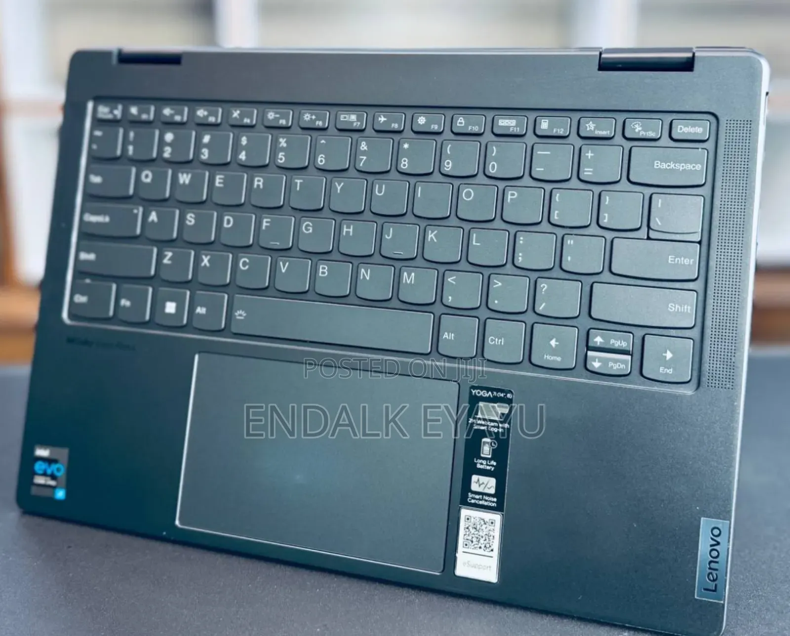 New Laptop Lenovo Yoga 7i 16GB Intel Core I7 SSD 512GB