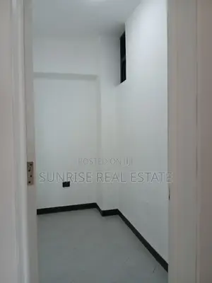 3bdrm Apartment in Meskel Flower, Bole for sale