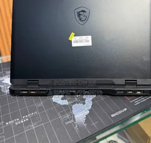 New Laptop MSI Crosshair 15 16GB Intel Core I7 SSD 1T