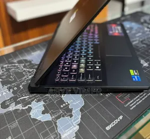 New Laptop MSI Crosshair 15 16GB Intel Core I7 SSD 1T