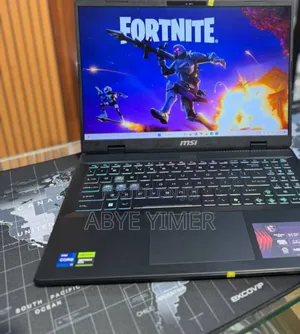 New Laptop MSI Crosshair 15 16GB Intel Core I7 SSD 1T