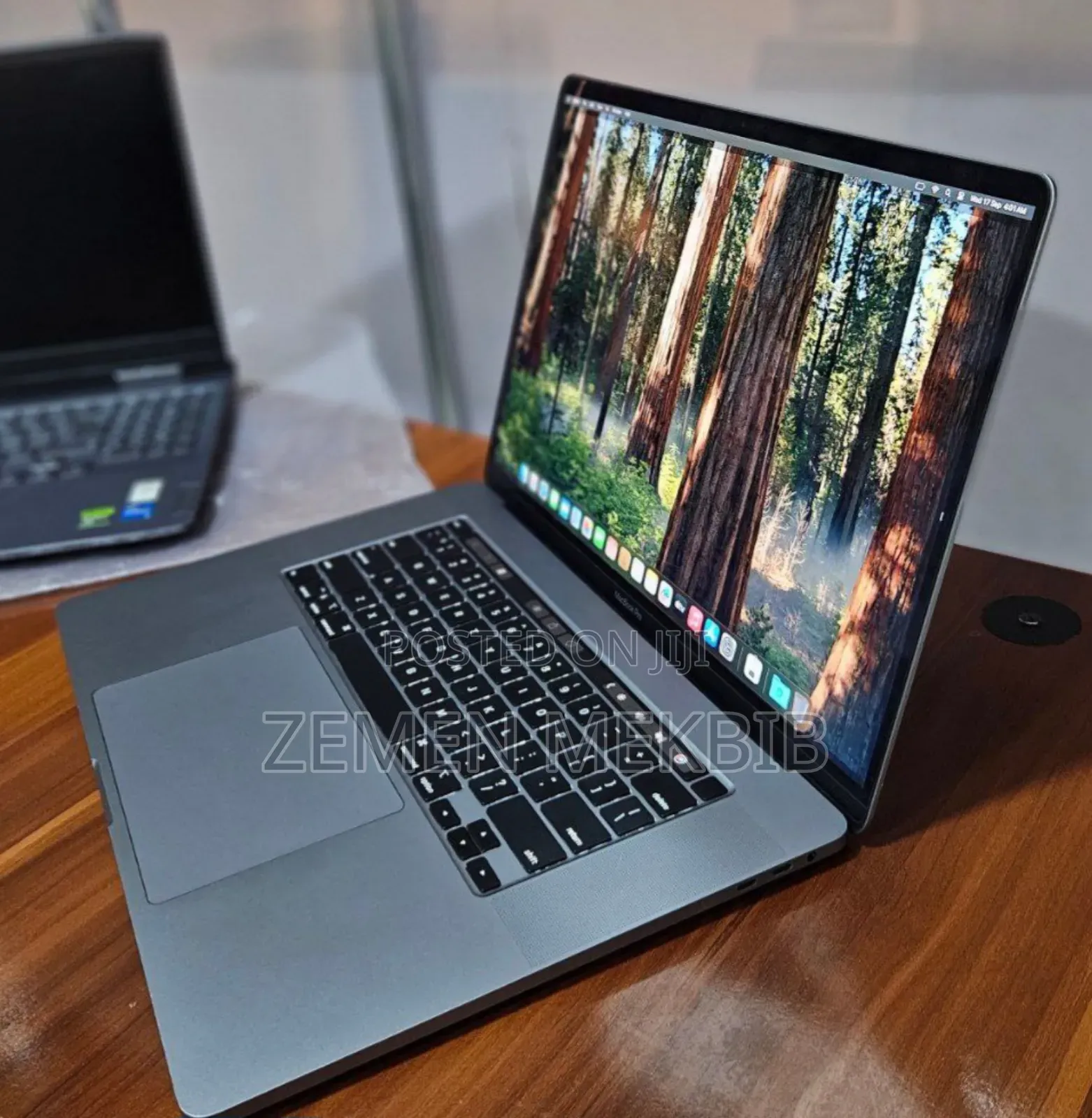 New Laptop Apple MacBook Pro 2019 16GB Intel Core I9 SSD 1T