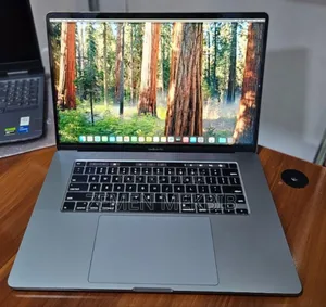 New Laptop Apple MacBook Pro 2019 16GB Intel Core I9 SSD 1T
