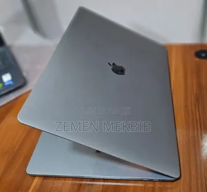New Laptop Apple MacBook Pro 2019 16GB Intel Core I9 SSD 1T
