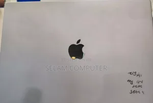 Photo - New Laptop Apple MacBook Pro M1 16GB Apple M1 Pro SSD 1T