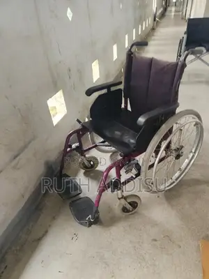 Folded Used Wheelchair鳵月wheelchair Rental and Used Wheelchair腔內used