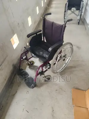 Photo - Used Wheelchair序列rent Used Wheelchair麩羅whilcaring宛轉almunium Wheelchair