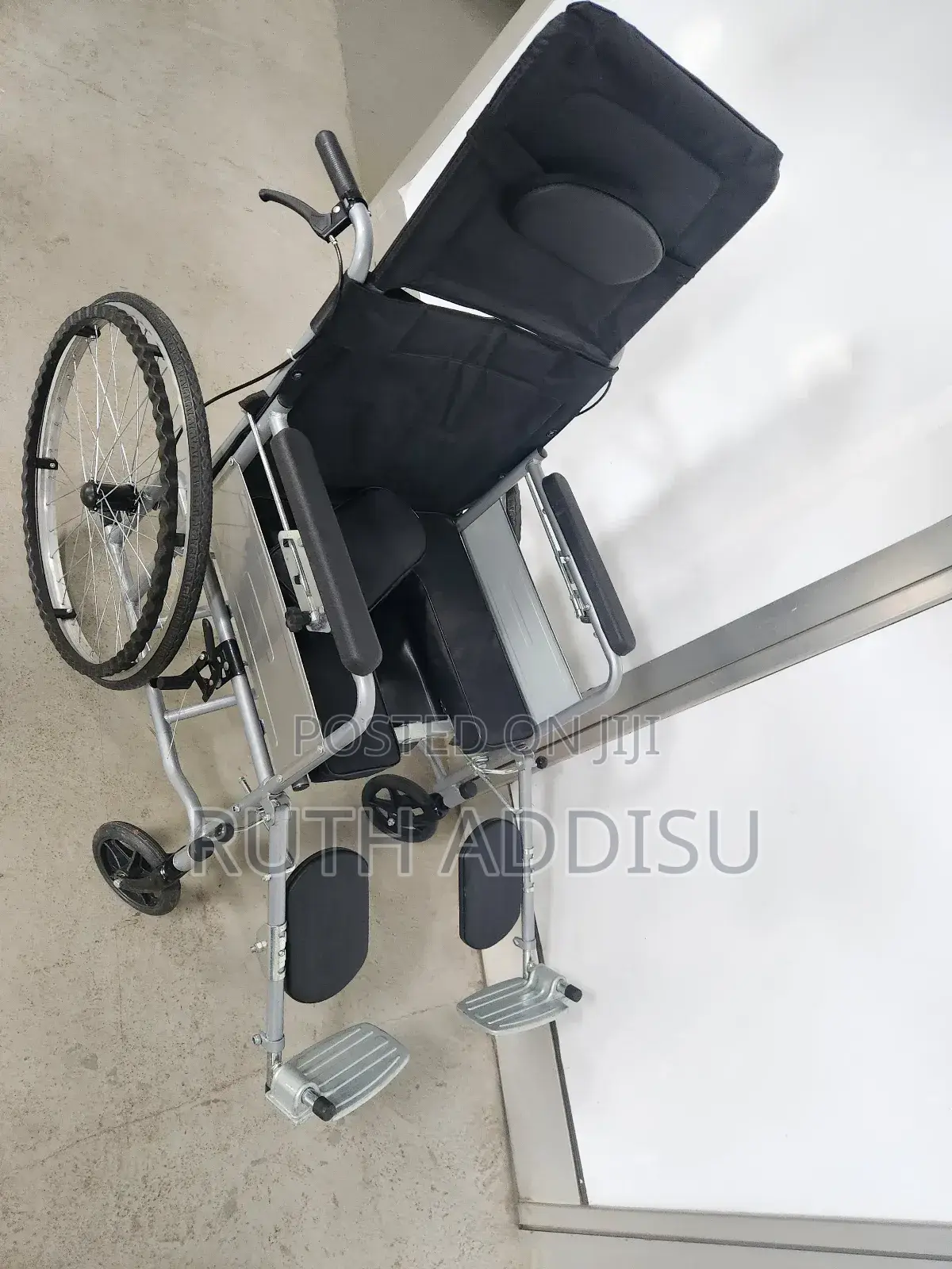Reclination Brand New Wheelchair麵粉commode Wheelchair丸及wheelchair