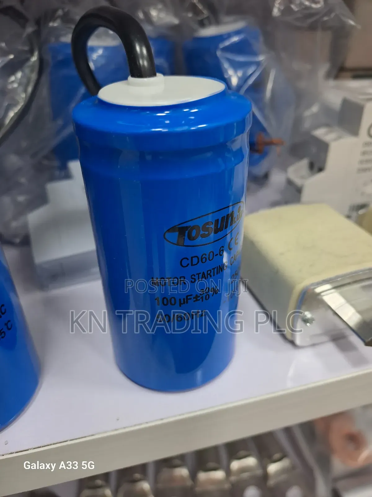 Capacitor 100micro Farad