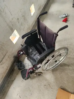 Used Foldable Wheelchair名朱used Wheelchair𠆤我wheelchair春宮wheelchair