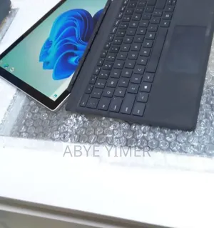 New Laptop Microsoft Surface Pro 5 16GB Intel Core I7 SSD 512GB