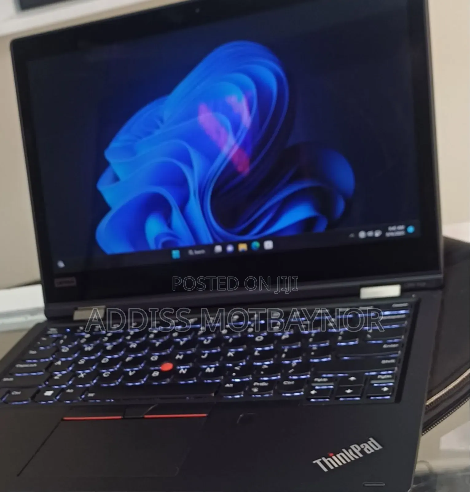 New Laptop Lenovo ThinkPad Yoga 16GB Intel Core I5 SSD 512GB