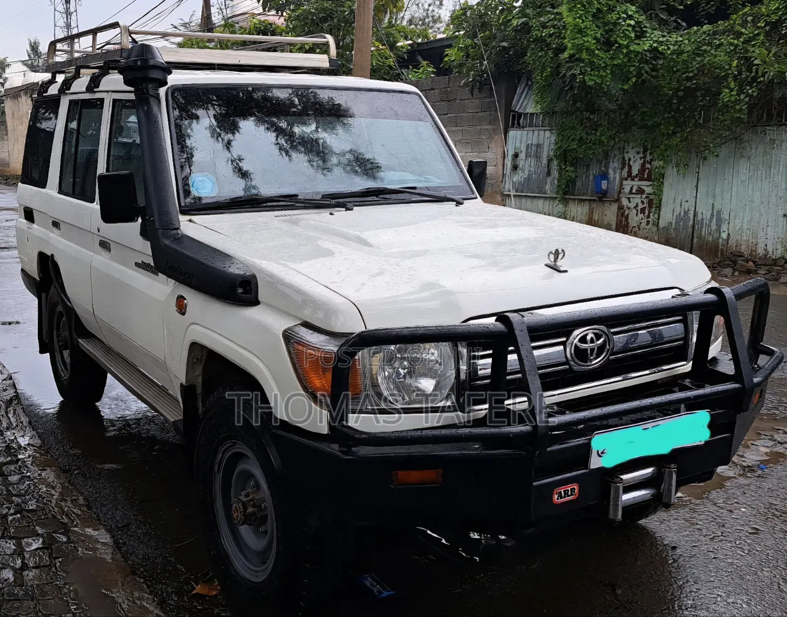 Toyota Land Cruiser 2015 White