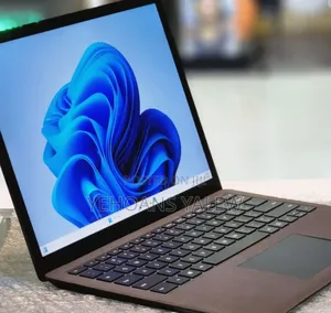 New Laptop Microsoft Surface 16GB Intel Core I7 SSD 512GB