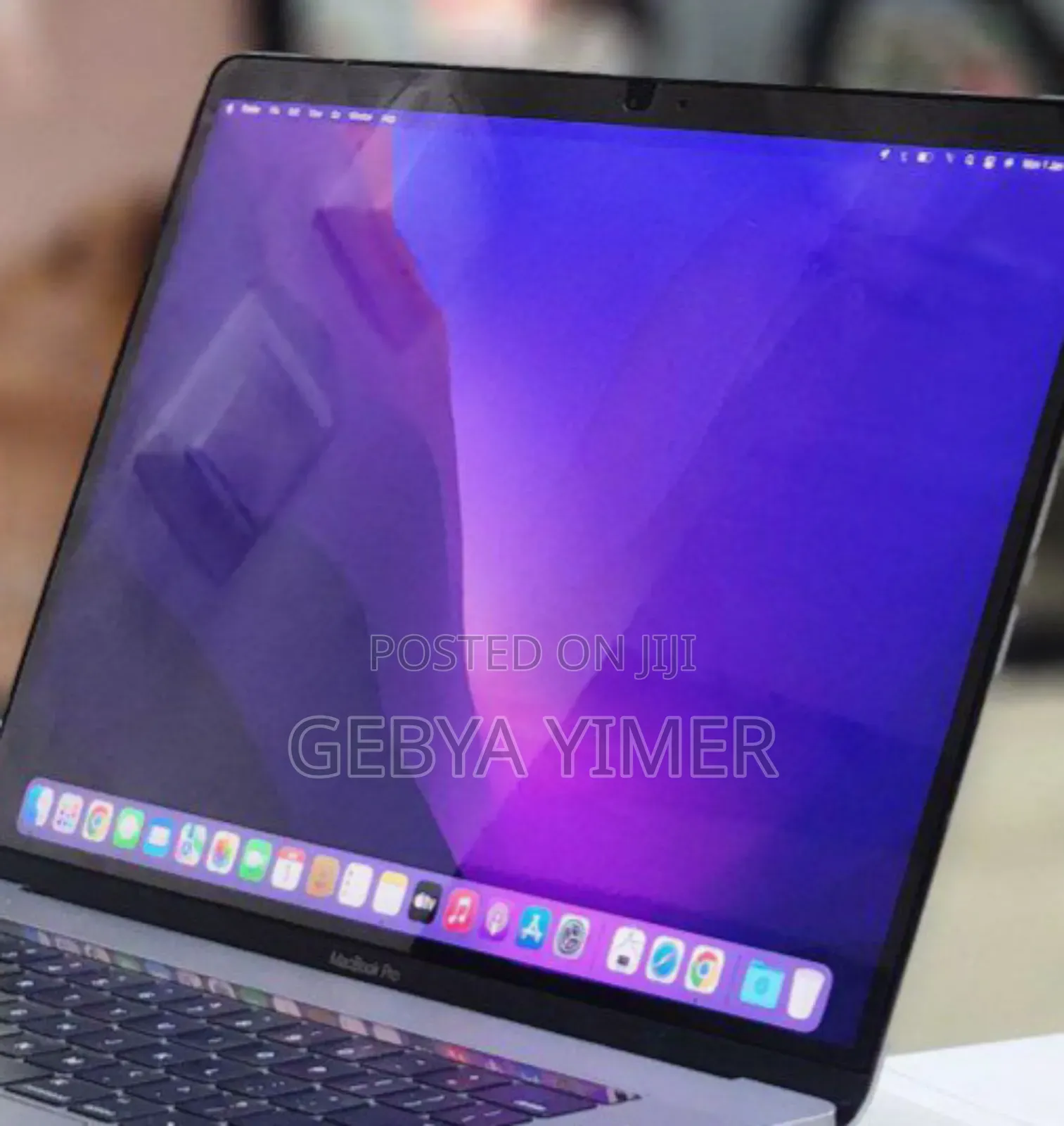 New Laptop Apple MacBook Pro 16GB Intel Core I7 SSD 256GB