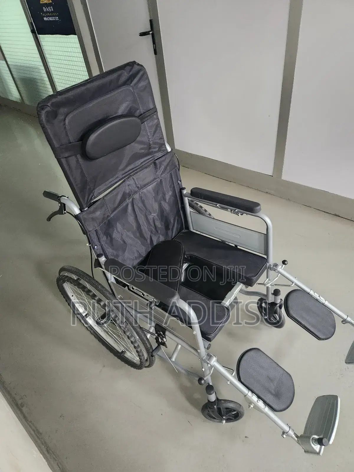 Commode Wheelchair亿你wheelchair麗山wheelchair春天wheelchair短訊wheelchair