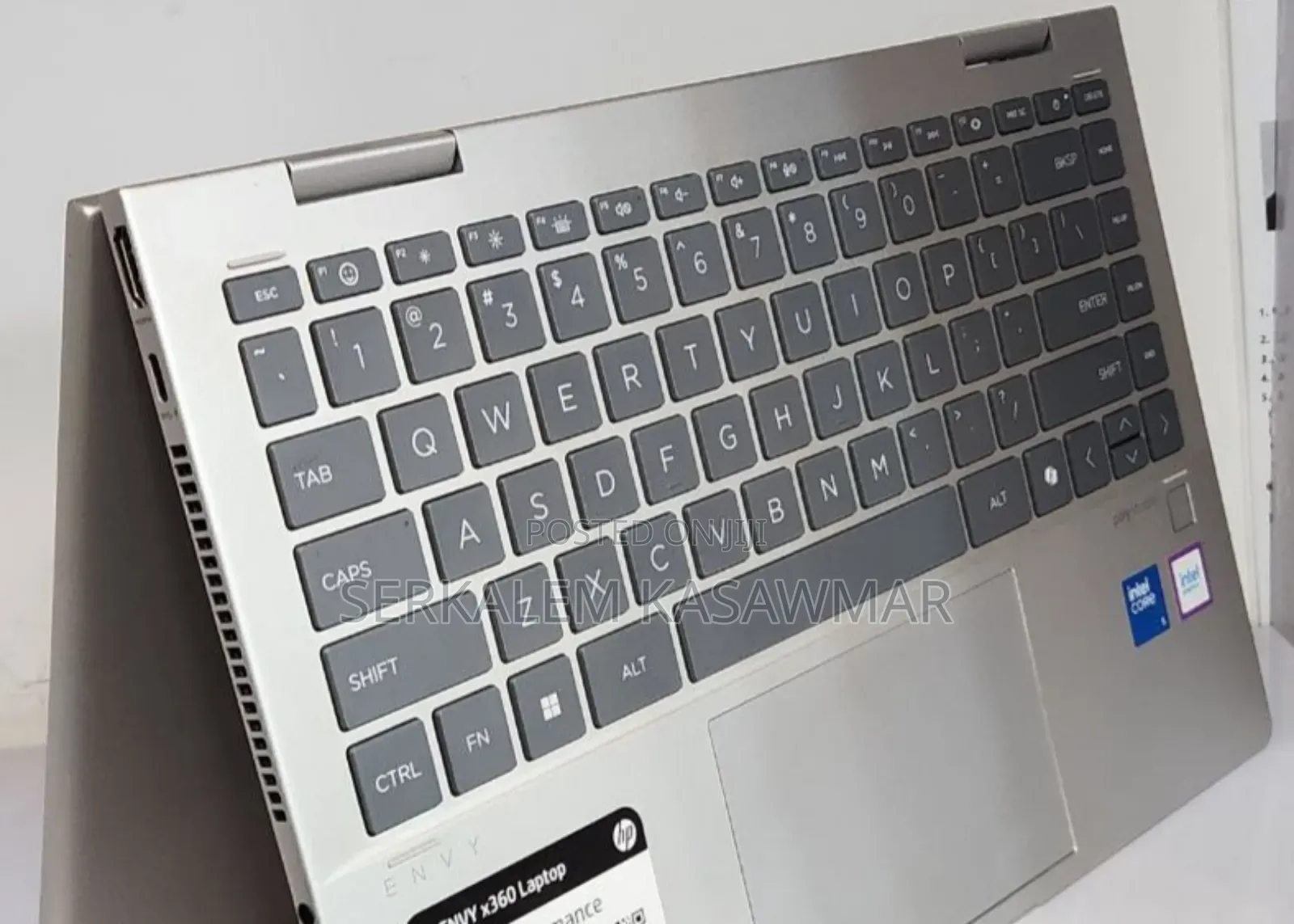 New Laptop HP Envy X360 8GB Intel Core I5 SSD 512GB