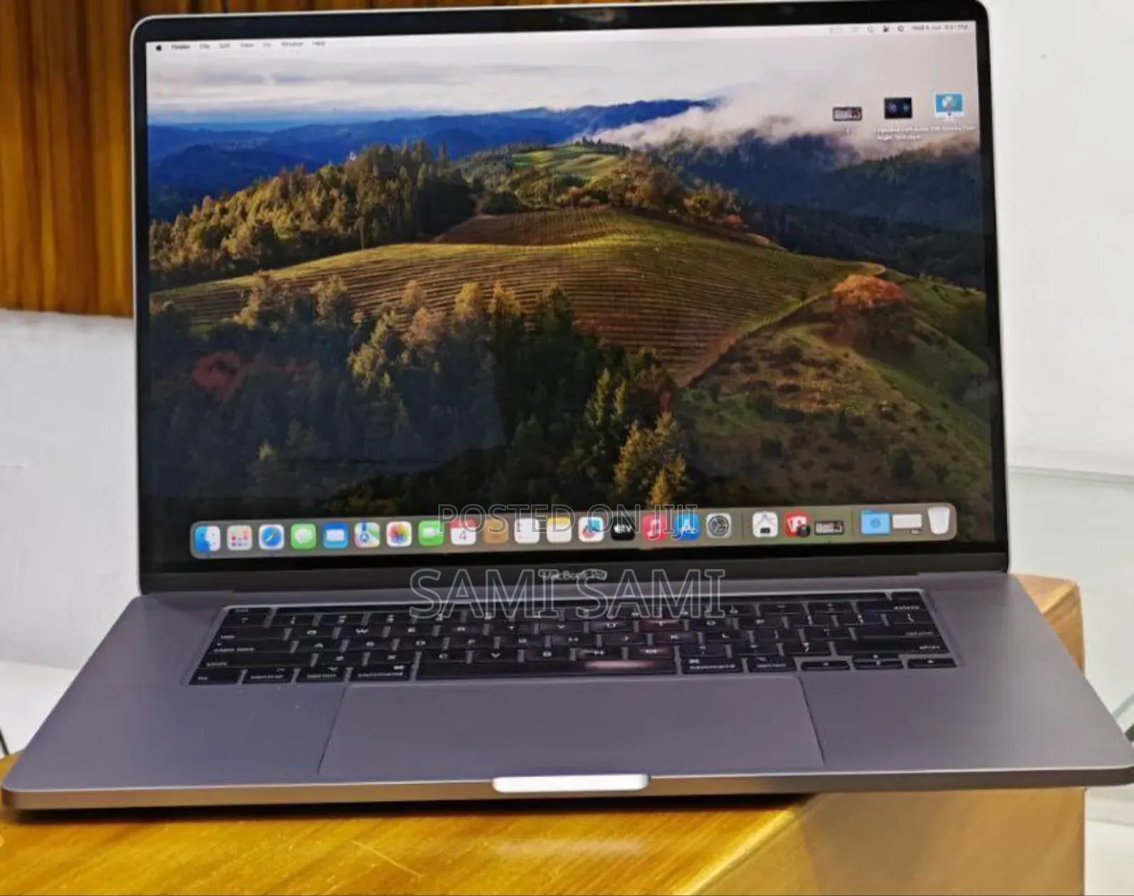 New Laptop Apple MacBook Pro 2019 32GB Intel Core I9 SSD 1T