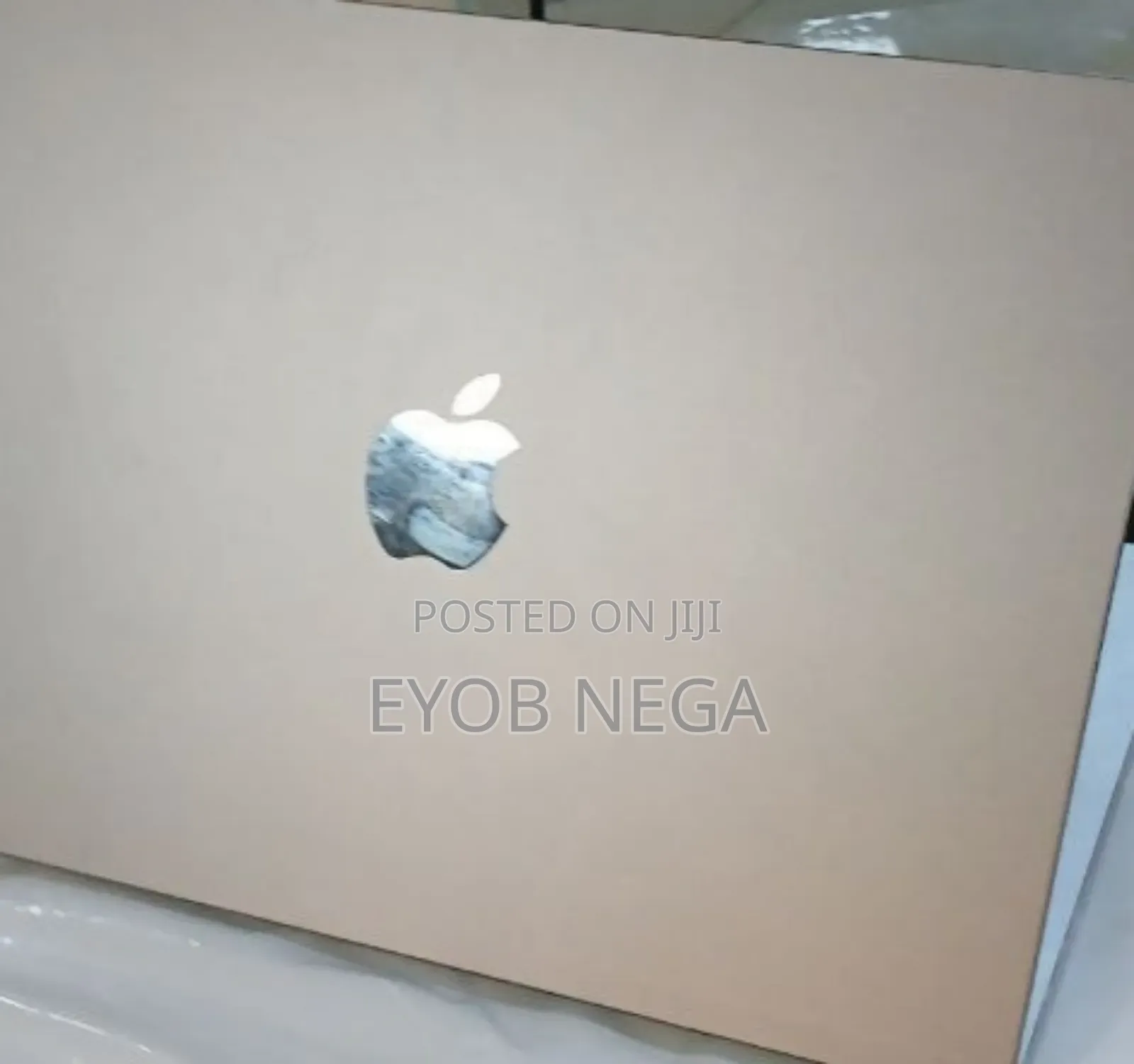 Laptop Apple MacBook Air 2023 M2 8GB Apple M2 SSD 256GB