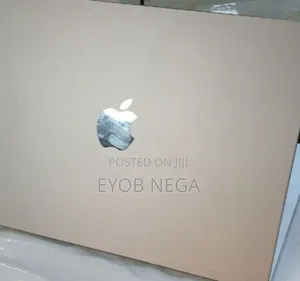 Photo - Laptop Apple MacBook Air 2023 M2 8GB Apple M2 SSD 256GB