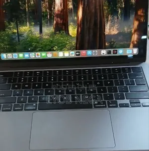 Laptop Apple MacBook Air 2023 M2 8GB Apple M2 SSD 256GB