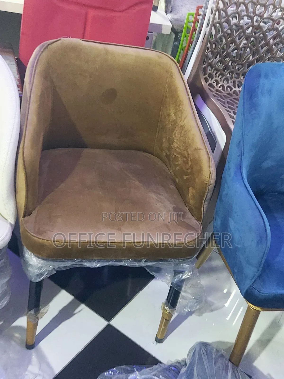 የከፌ ወበሮች Ycafe Chairs