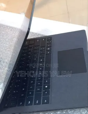 New Laptop Microsoft Surface Laptop 2 16GB Intel Core I7 SSD 512GB