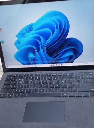 New Laptop Microsoft Surface 2 16GB Intel Core I7 SSD 512GB