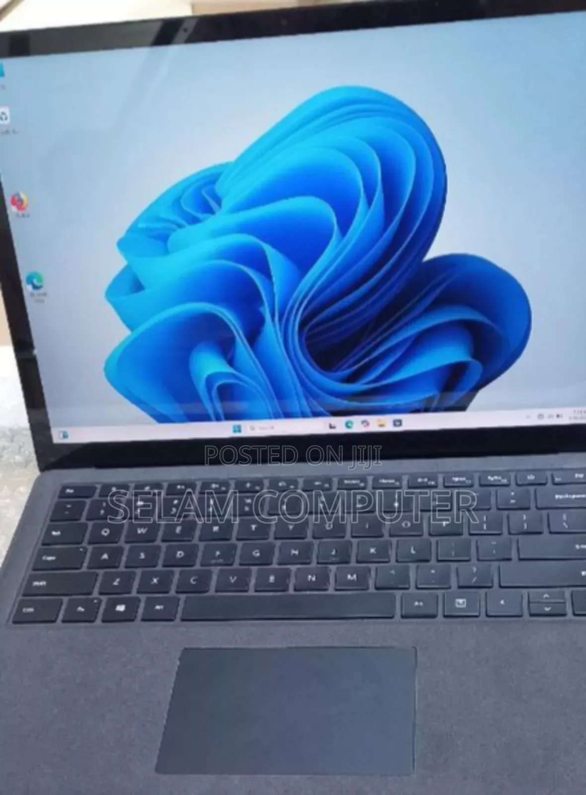 New Laptop Microsoft Surface 2 16GB Intel Core I7 SSD 512GB