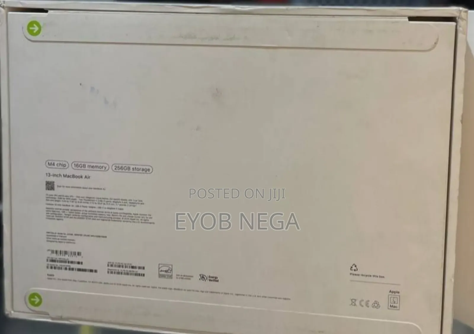 New Laptop Apple MacBook Air 2025 M4 13-Inch 16GB Apple M4 SSD 256GB