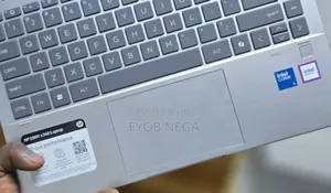 New Laptop HP Envy X360 8GB Intel Core Ultra 5 SSD 1T