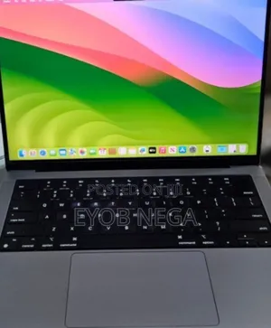 New Laptop Apple MacBook Pro M1 16GB Apple M1 Pro SSD 512GB