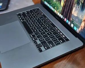 New Laptop Apple MacBook Pro 2019 16GB Intel Core I9 SSD 1T