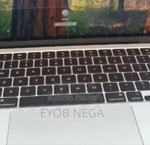 New Laptop Apple MacBook Air 2025 M4 13-inch 16GB Apple M4 SSD 256GB