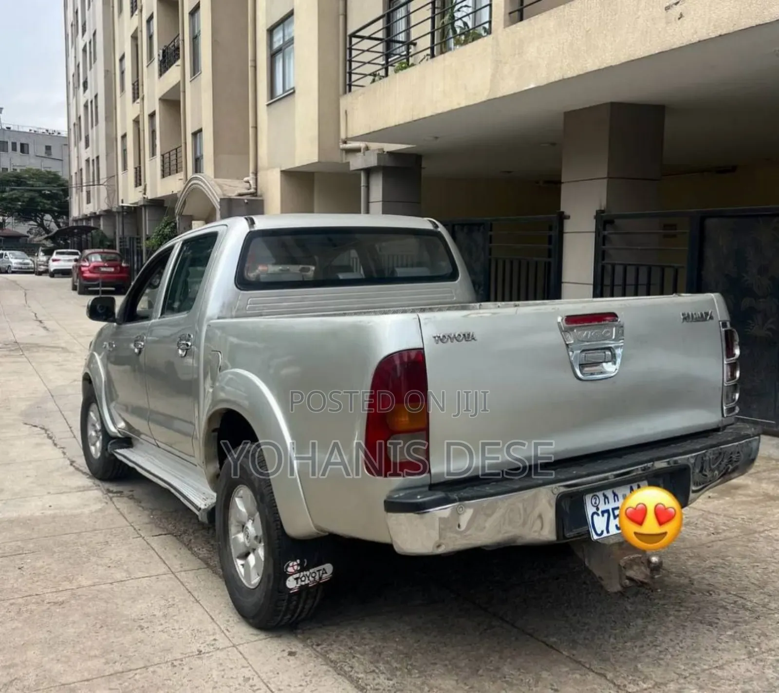 Toyota Hilux 2010 Gray