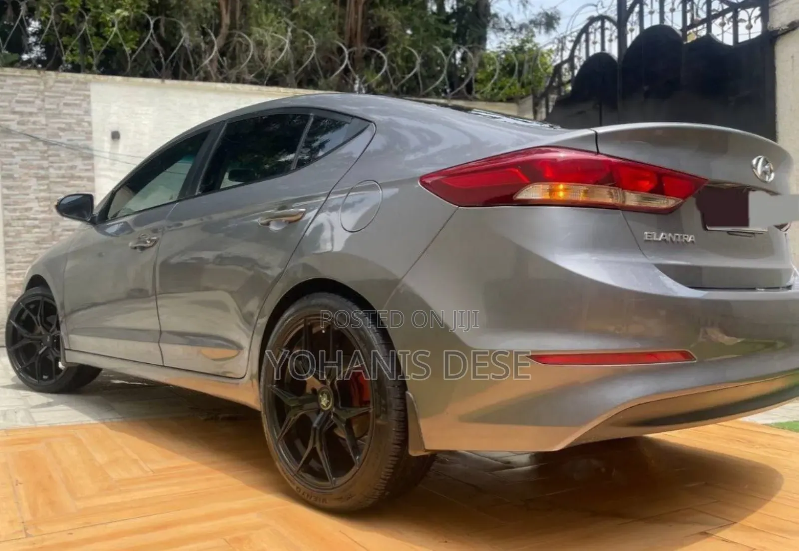 Hyundai Elantra 2017 Gray