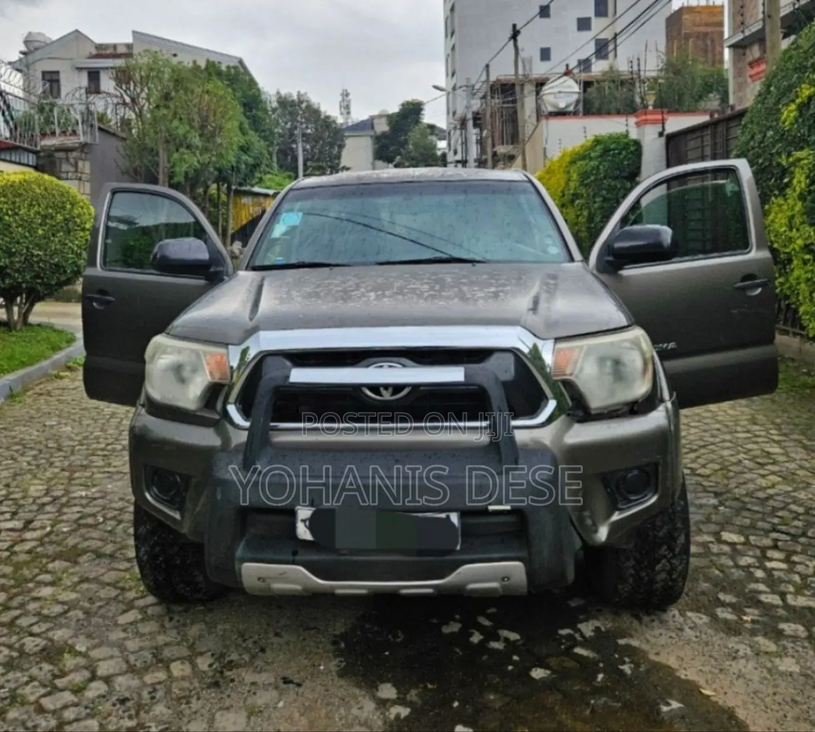 Toyota Tacoma 2012 Gray