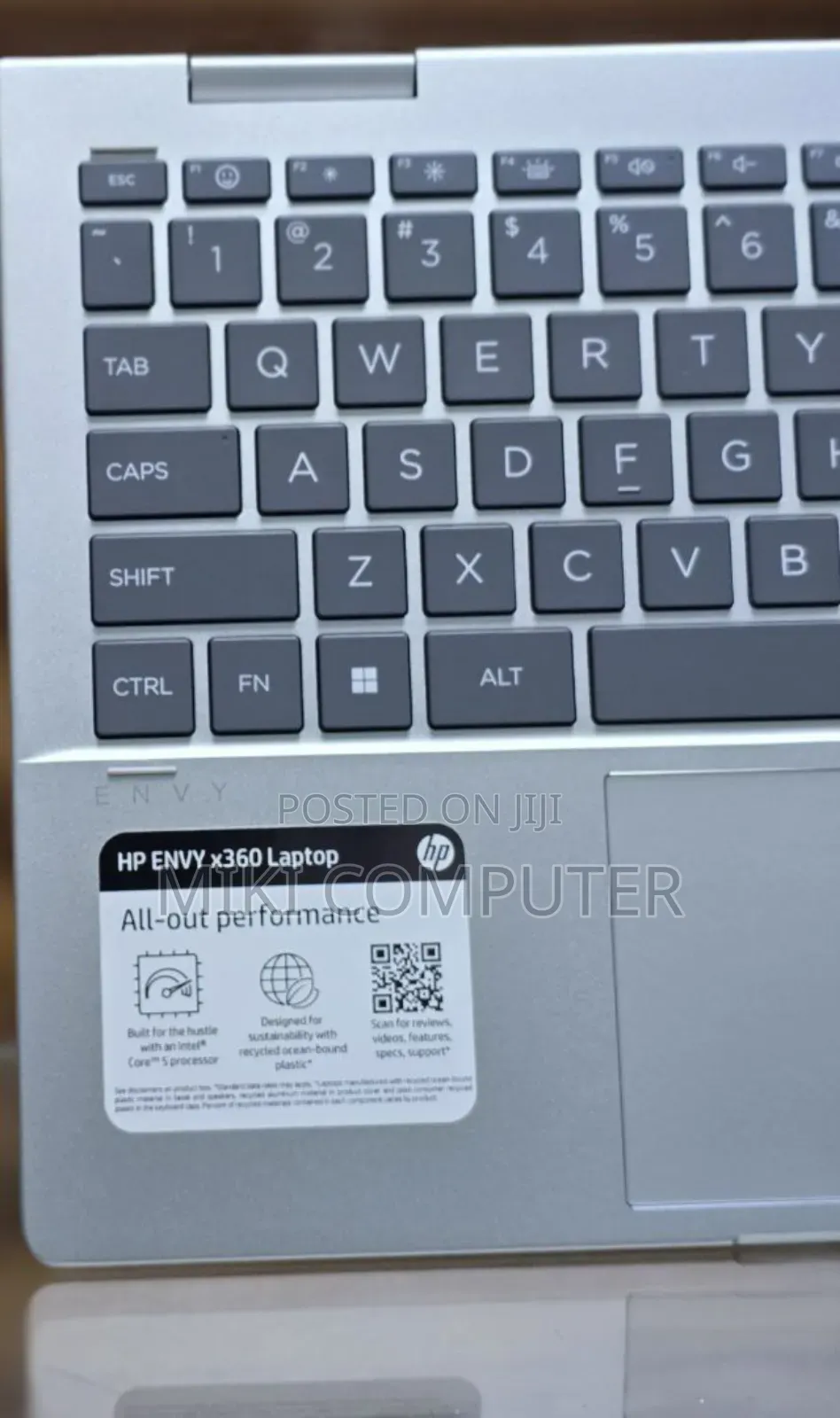 New Laptop HP Envy X360 8GB Intel Core I5 SSD 1T