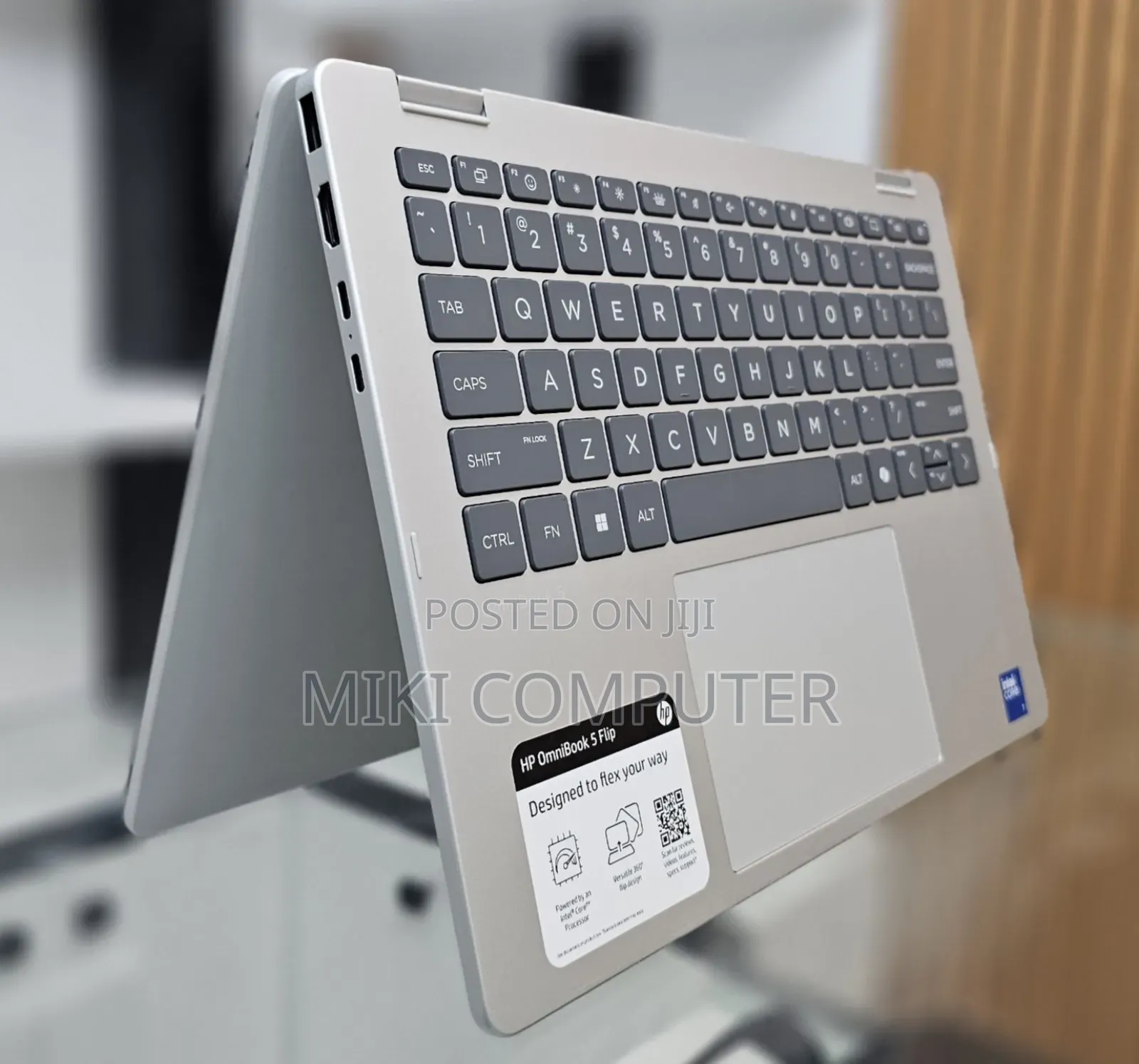 New Laptop HP OmniBook 5 Flip 16GB Intel Core Ultra 7 SSD 512GB