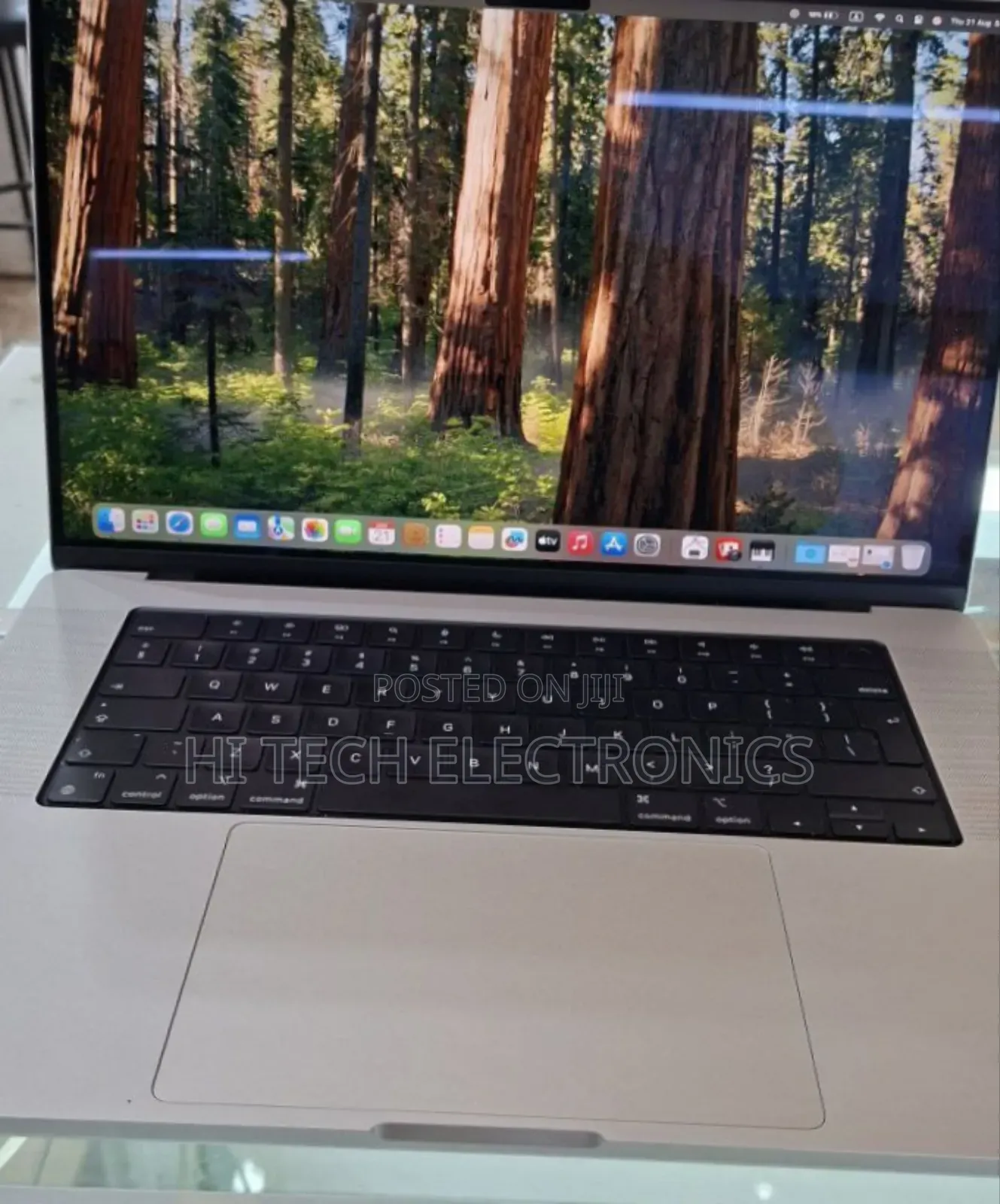 New Laptop Apple MacBook Pro M1 16GB Apple M1 Pro SSD 1T