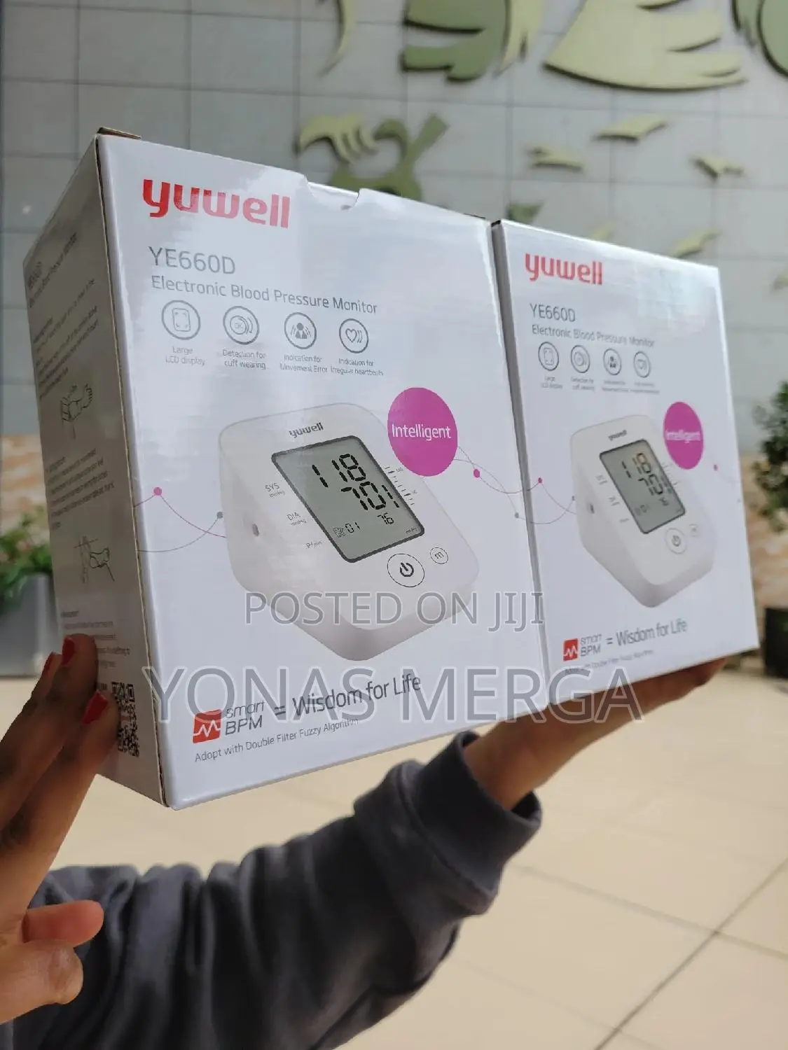 Blood Pressure Monitor晉[」Technology: Utilizes "Smart Bpm" Bp Monitor