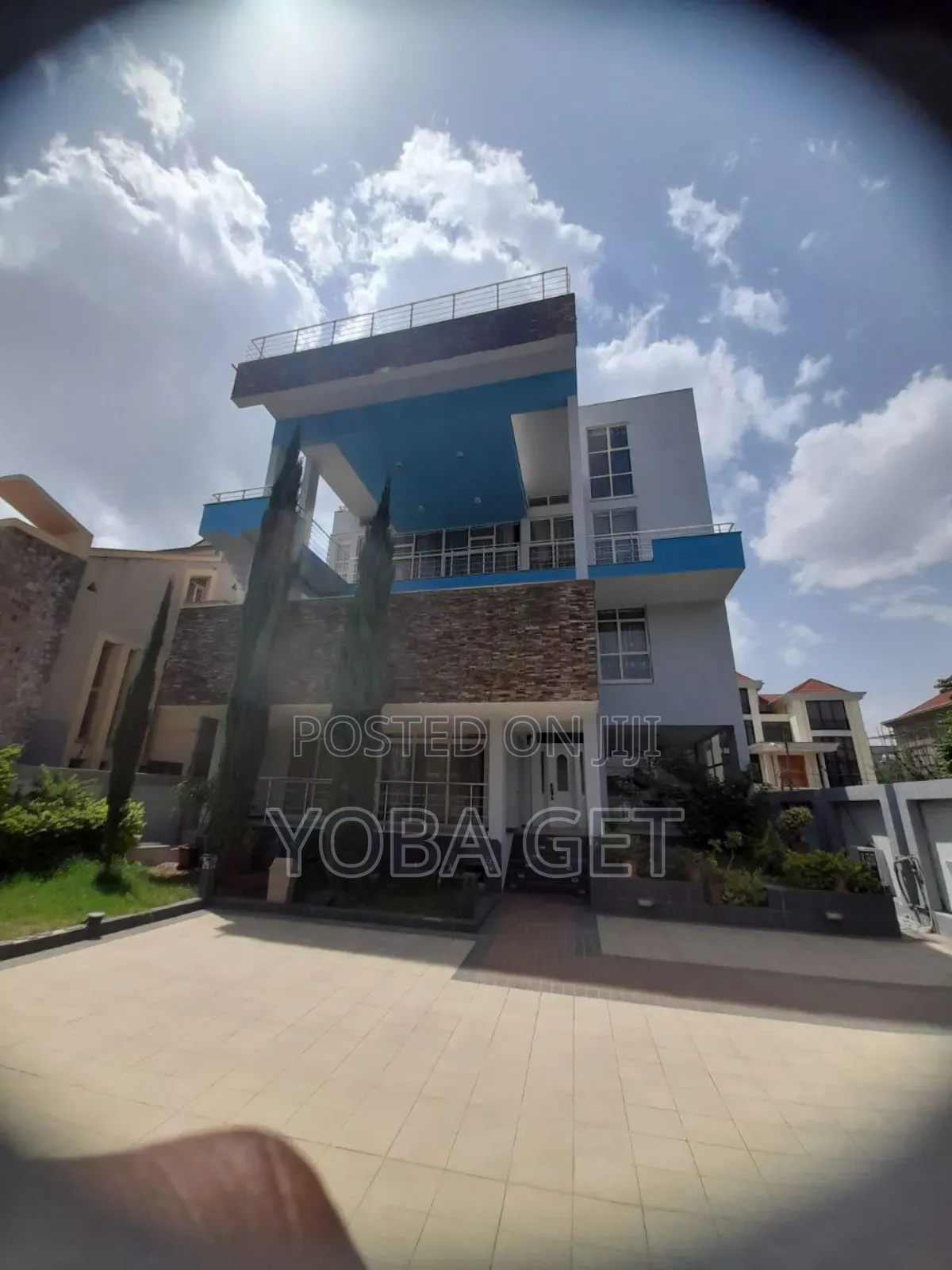 Furnished 8bdrm House in Yoba, Bole for sale