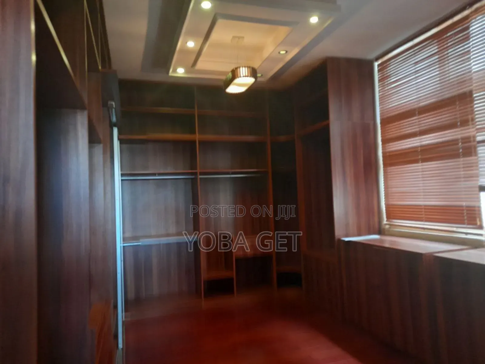 Furnished 8bdrm House in Yoba, Bole for sale