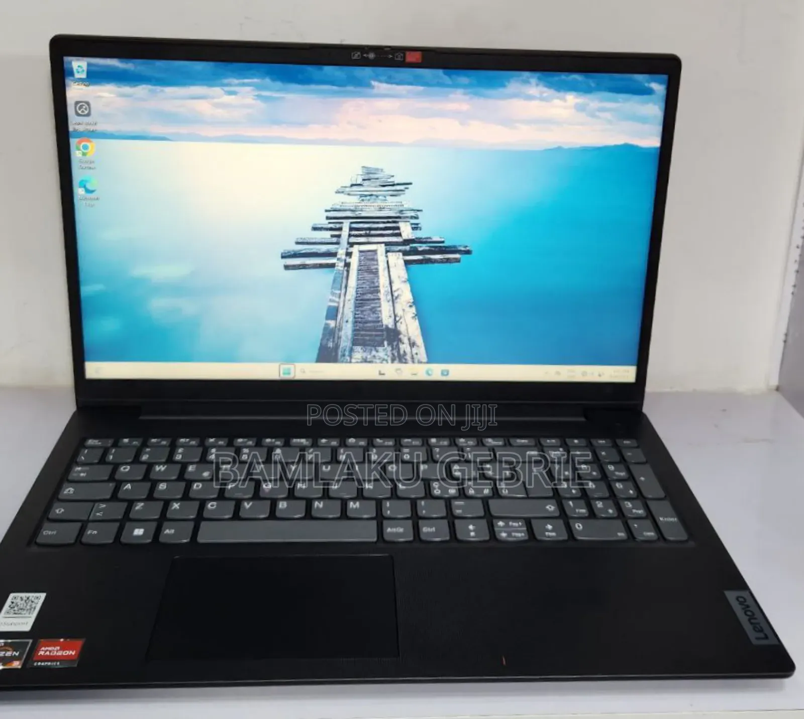 New Laptop Lenovo Ideapad V14 IGL 8GB AMD Ryzen 3 SSD 256GB