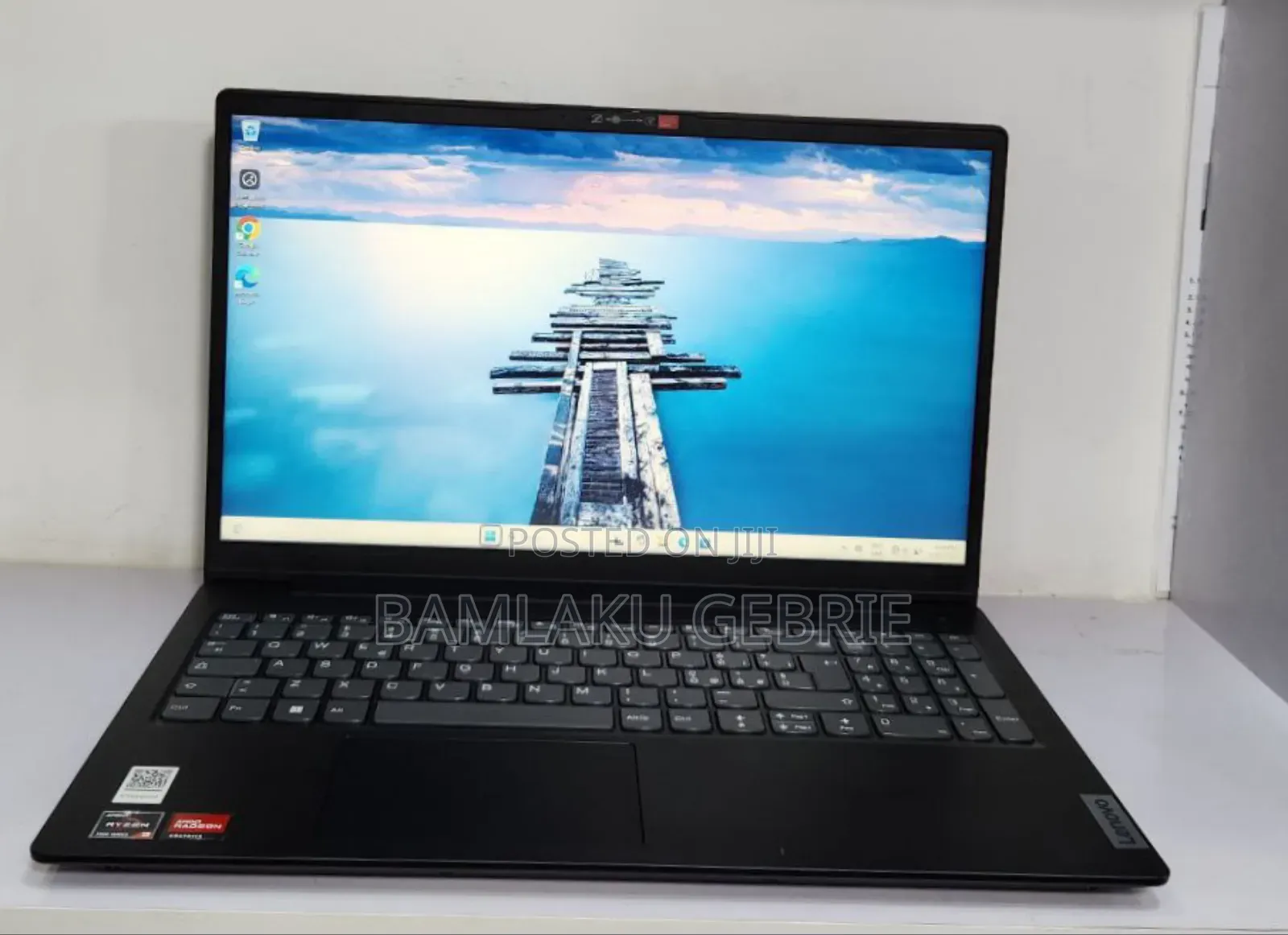 New Laptop Lenovo Ideapad V14 IGL 8GB AMD Ryzen 3 SSD 256GB