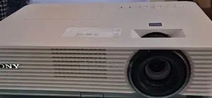 Photo - New Arrival 
Sony VPL-Dx221 Projector 
1 Piece Remains 
Resolutio