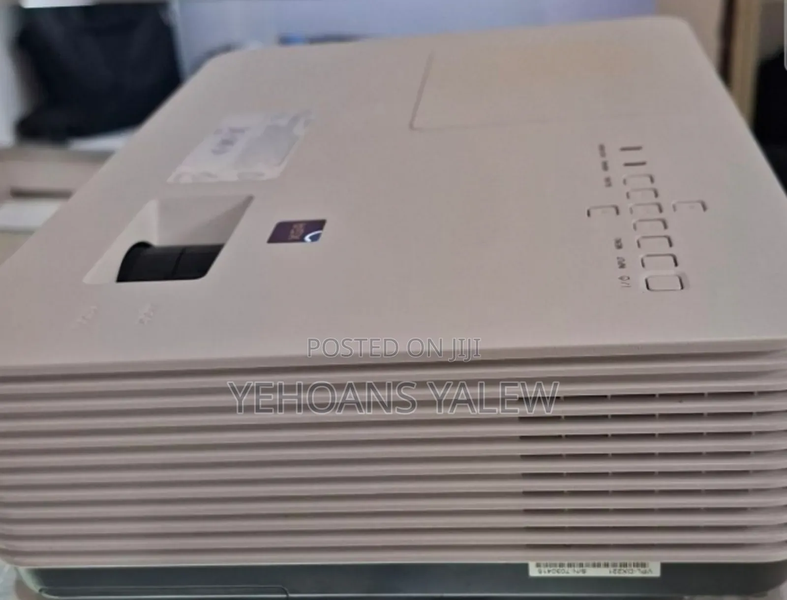 New Arrival 
Sony VPL-Dx221 Projector 
1 Piece Remains 
Resolutio