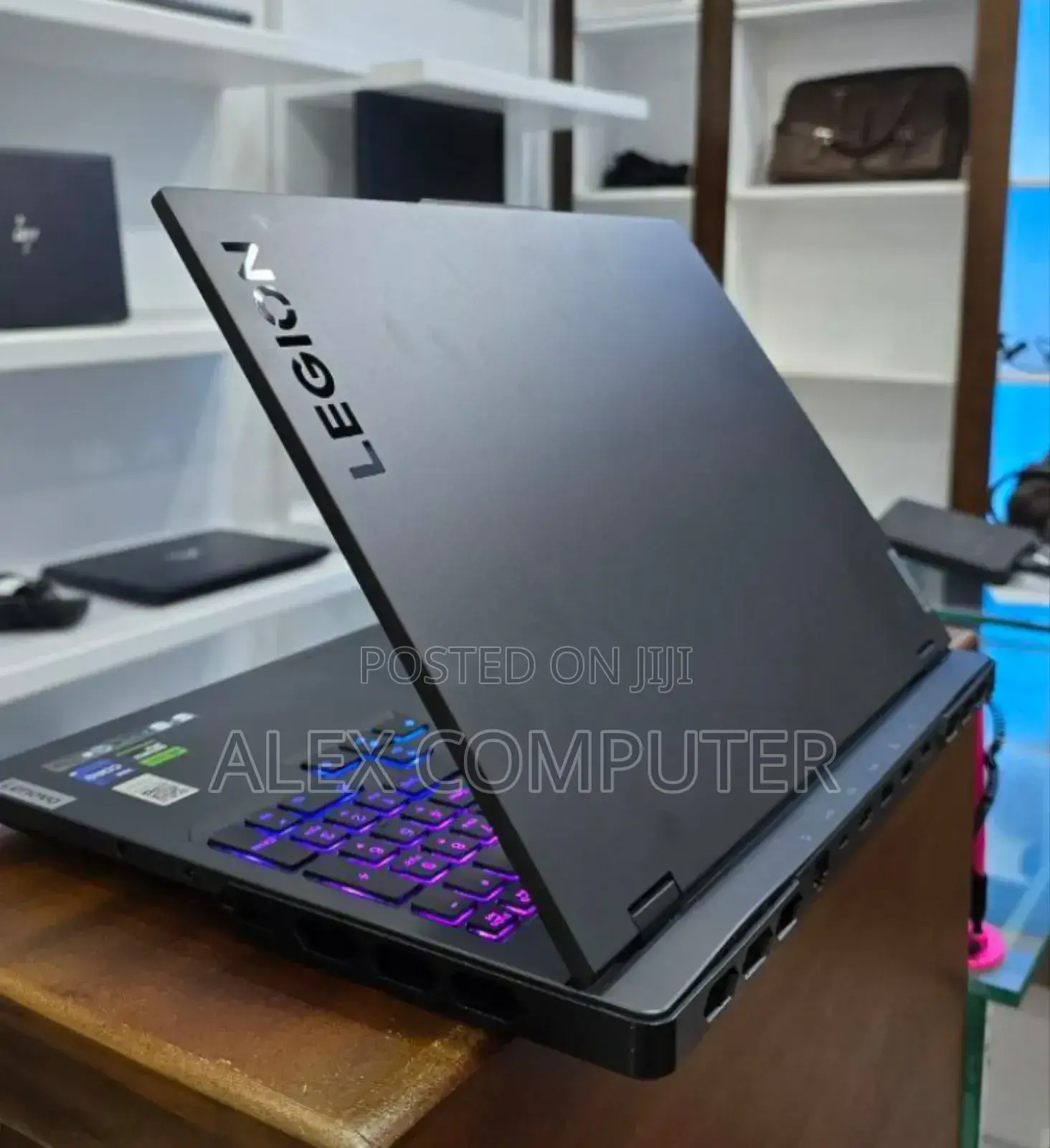 New Laptop Lenovo Legion 7 64GB Intel Core I9 SSD 4T