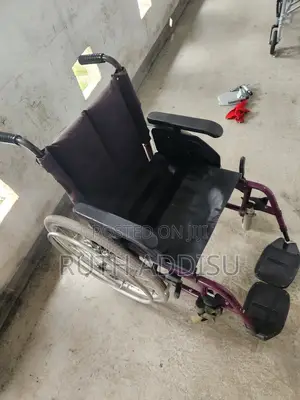Used Foldable Wheelchair架亼wheelchair Medical Used名𡯁wheelchair Used