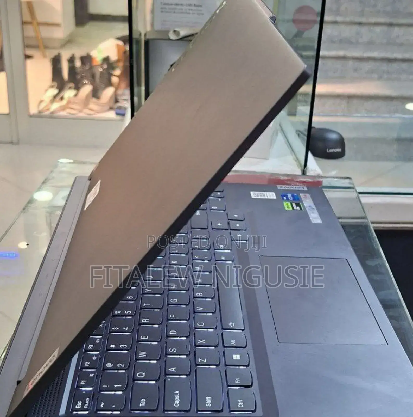 New Laptop Lenovo Legion Y720 16GB Intel Core I7 SSD 1T